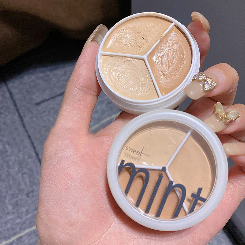Tri-Colour Concealer + borste