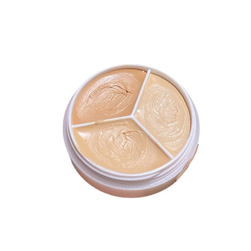 Tri-Colour Concealer + borste