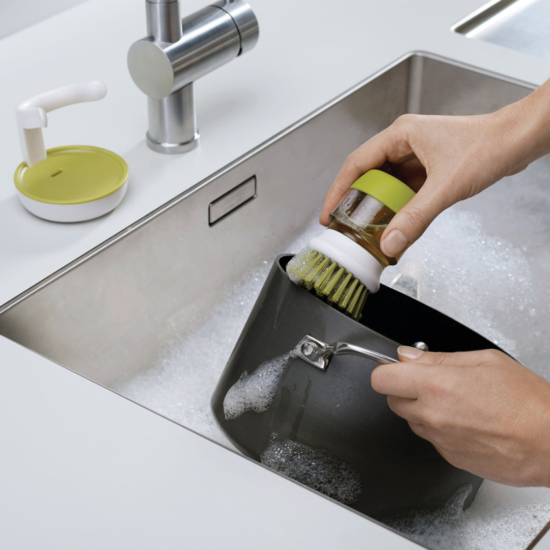 PanScrub - Diskborste med dispenser för diskmedel